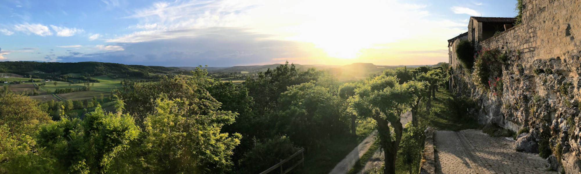 Pottery
        Workshops France